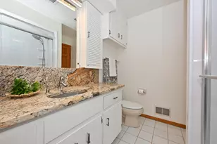 15225 W Park Terrace, New Berlin, WI 53151 - Photo 13