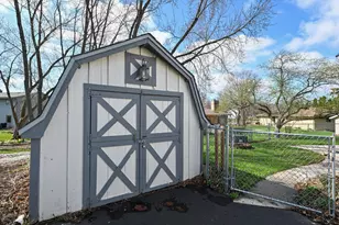 15225 W Park Terrace, New Berlin, WI 53151 - Photo 29