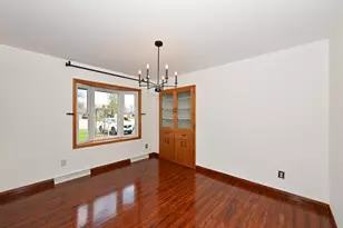 15225 W Park Terrace, New Berlin, WI 53151 - Photo 7