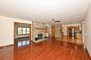 15225 W Park Terrace, New Berlin, WI 53151 - Photo 11