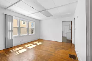 2243 S Woodward St, Milwaukee, WI 53207 - Photo 9