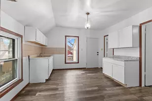 2243 S Woodward St, Milwaukee, WI 53207 - Photo 19