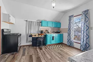 2243 S Woodward St, Milwaukee, WI 53207 - Photo 27