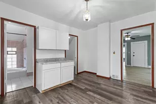 2243 S Woodward St, Milwaukee, WI 53207 - Photo 21