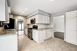 741 Summit Ct, West Bend, WI 53095 - Photo 5