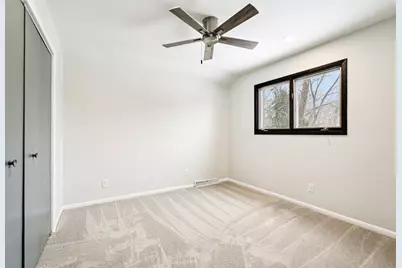 741  Summit Ct, West Bend, WI 53095 - Photo 19