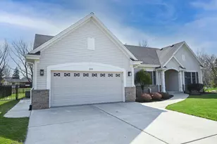 6305 Cedarhedge Dr, Racine, WI 53406 - Photo 33