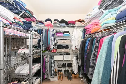 6305  Cedarhedge Dr, Racine, WI 53406 - Photo 23