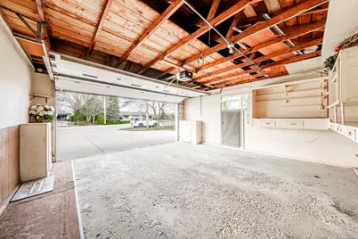 W180N8273  Town Hall Rd, Menomonee Falls, WI 53051 - Photo 35