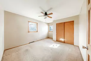 W180N8273 Town Hall Rd, Menomonee Falls, WI 53051 - Photo 11