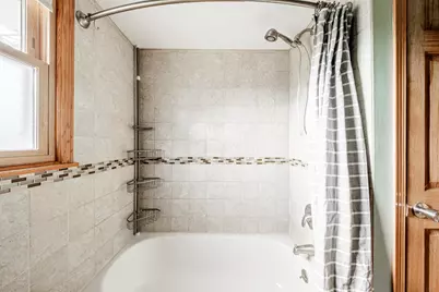 W180N8273  Town Hall Rd, Menomonee Falls, WI 53051 - Photo 17