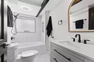 N69W13127 Harding Dr, Menomonee Falls, WI 53051 - Photo 27