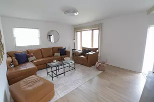 5228 S 9th St, Milwaukee, WI 53221 - Photo 3