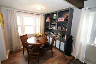 5564 Angle Ln, Greendale, WI 53219 - Photo 9