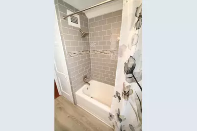 5564  Angle Ln, Greendale, WI 53219 - Photo 21