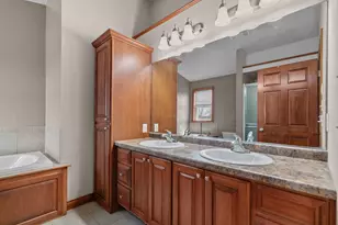 1290 Pemmican Ct, Neenah, WI 54956 - Photo 21