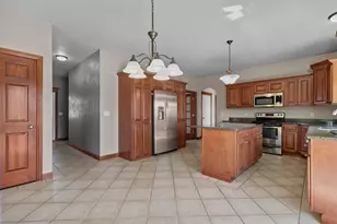 1290 Pemmican Ct, Neenah, WI 54956 - Photo 3