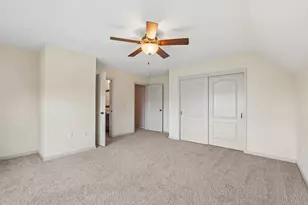 N55W20970 Carters Crossing Cir, Menomonee Falls, WI 53051 - Photo 31