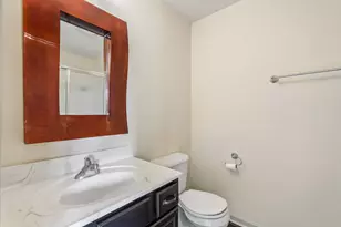 N55W20970 Carters Crossing Cir, Menomonee Falls, WI 53051 - Photo 37