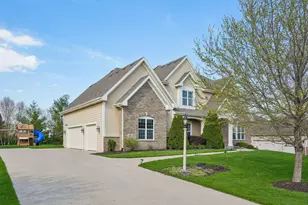 N55W20970 Carters Crossing Cir, Menomonee Falls, WI 53051 - Photo 67
