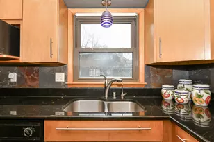 7801 N 80th St, Milwaukee, WI 53223 - Photo 11