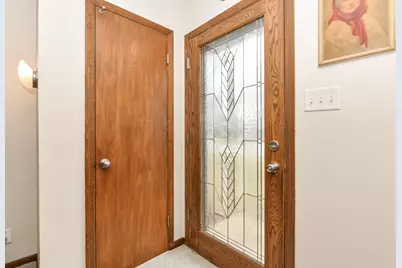 7801 N 80th St, Milwaukee, WI 53223 - Photo 13