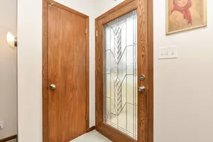 7801 N 80th St, Milwaukee, WI 53223 - Photo 13