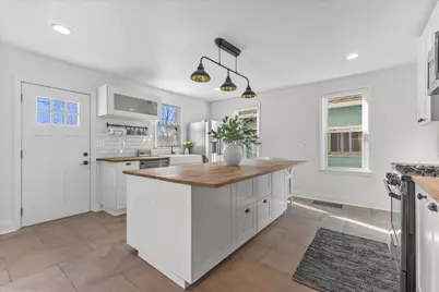 2742 S Greeley St, Milwaukee, WI 53207 - Photo 7