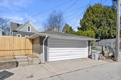 2742 S Greeley St, Milwaukee, WI 53207 - Photo 33