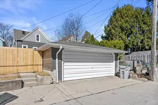 2742 S Greeley St, Milwaukee, WI 53207 - Photo 33