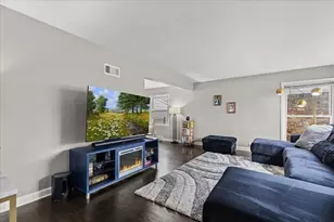 3865 N Morris Blvd, Shorewood, WI 53211 - Photo 5