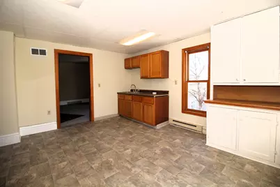 1015  Hagerer St, Racine, WI 53402 - Photo 15