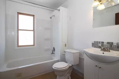 1015  Hagerer St, Racine, WI 53402 - Photo 19