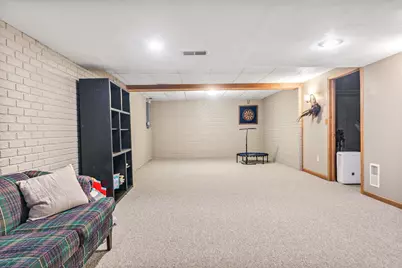 2115  Mount Vernon Dr, Waukesha, WI 53186 - Photo 23