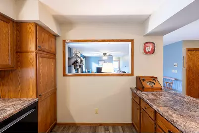 3522 S East Avenue Ave #D, La Crosse, WI 54601 - Photo 7