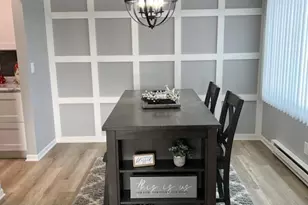 10620 N Ivy Ct, Mequon, WI 53092 - Photo 11