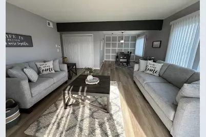 10620 N Ivy Ct #23, Mequon, WI 53092 - Photo 3