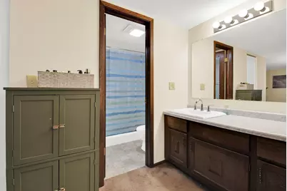 8643 N Servite Dr #115, Milwaukee, WI 53223 - Photo 15