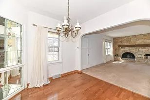 8608 W Burleigh St, Milwaukee, WI 53222 - Photo 9