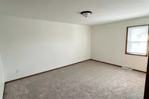 622 Lous Way, Slinger, WI 53086 - Photo 17