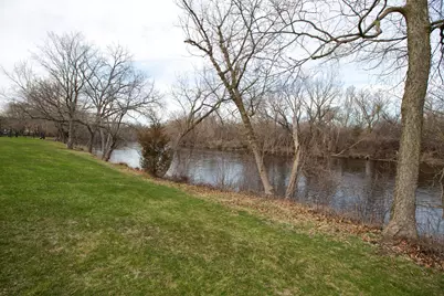 4050 W Rivers Edge Cir #22, Brown Deer, WI 53209 - Photo 17
