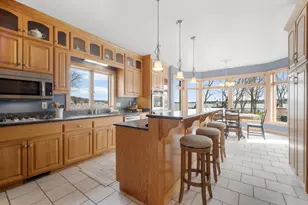 W304N2470 Maple Ave, Delafield, WI 53072 - Photo 13