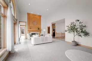 W304N2470 Maple Ave, Delafield, WI 53072 - Photo 19