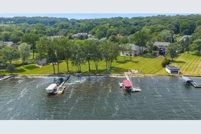 W304N2470  Maple Ave, Delafield, WI 53072 - Photo 47