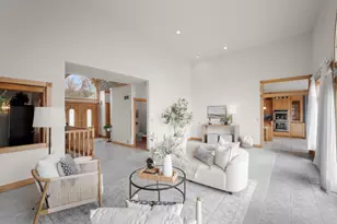 W304N2470 Maple Ave, Delafield, WI 53072 - Photo 21