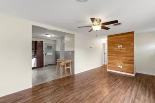6419 W Verona Ct, Milwaukee, WI 53219 - Photo 19