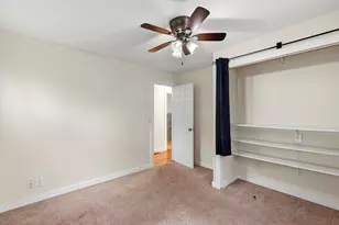 6419 W Verona Ct, Milwaukee, WI 53219 - Photo 17