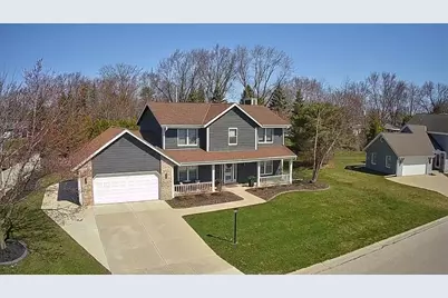 N77W15854  Crossway Dr, Menomonee Falls, WI 53051 - Photo 61