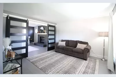 N77W15854  Crossway Dr, Menomonee Falls, WI 53051 - Photo 19