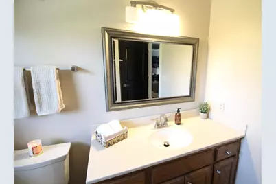 N77W15854  Crossway Dr, Menomonee Falls, WI 53051 - Photo 29